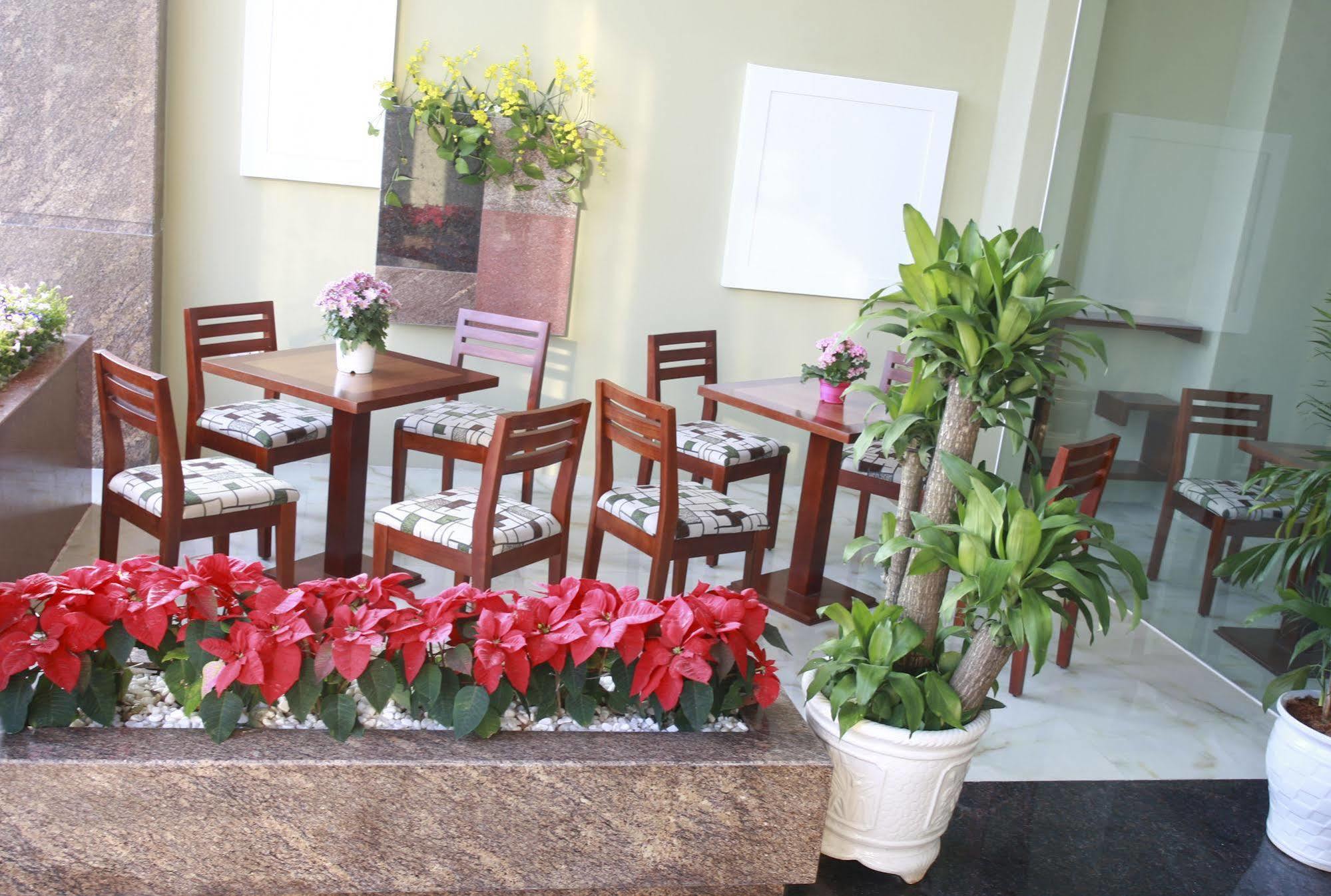 Green House Hotel Da Nang Exterior photo